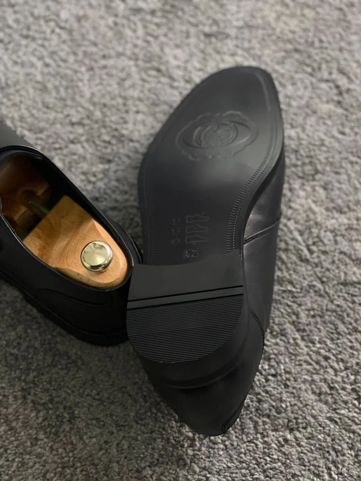 Carrara Black Classic Shoes