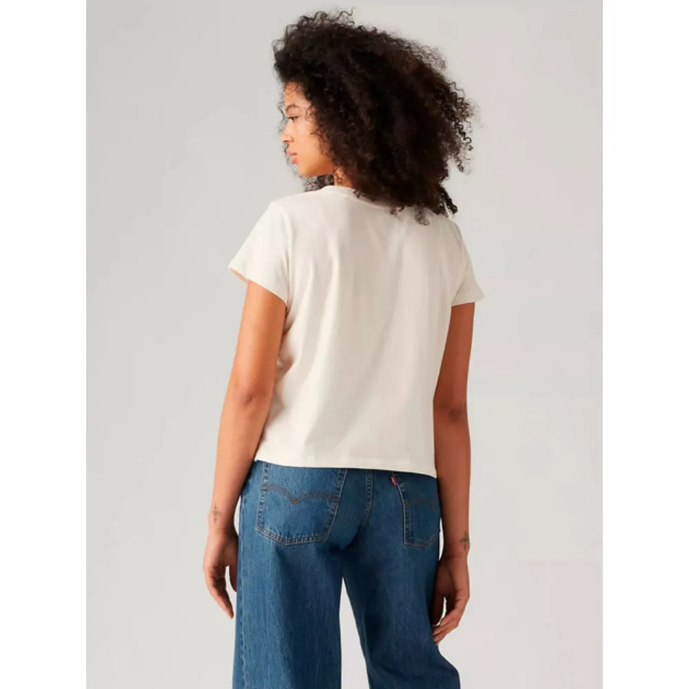 Levi's Women's Cotton Boxy T-Shirt Levi's Country Script Egret In Cream