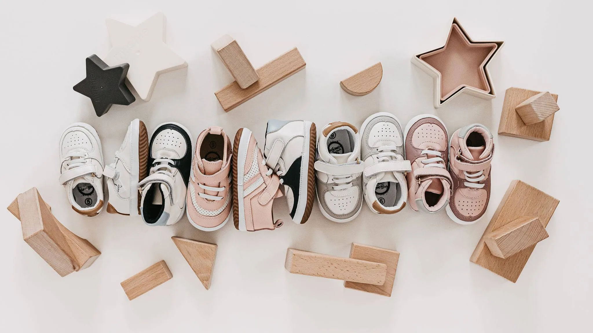 The Henry Low Top Shoe
